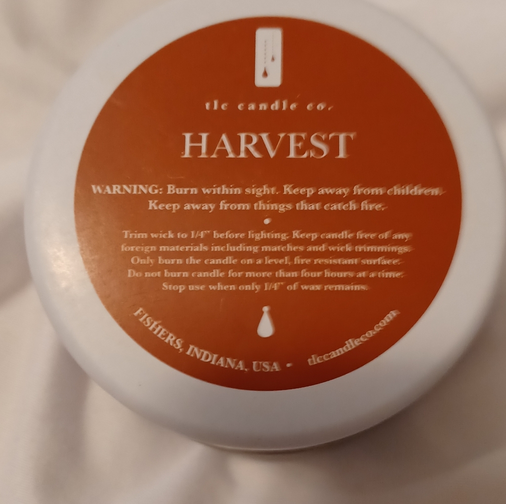 The Candle Co Scented Candle in White Tin Harvest - Picture 3 of 3